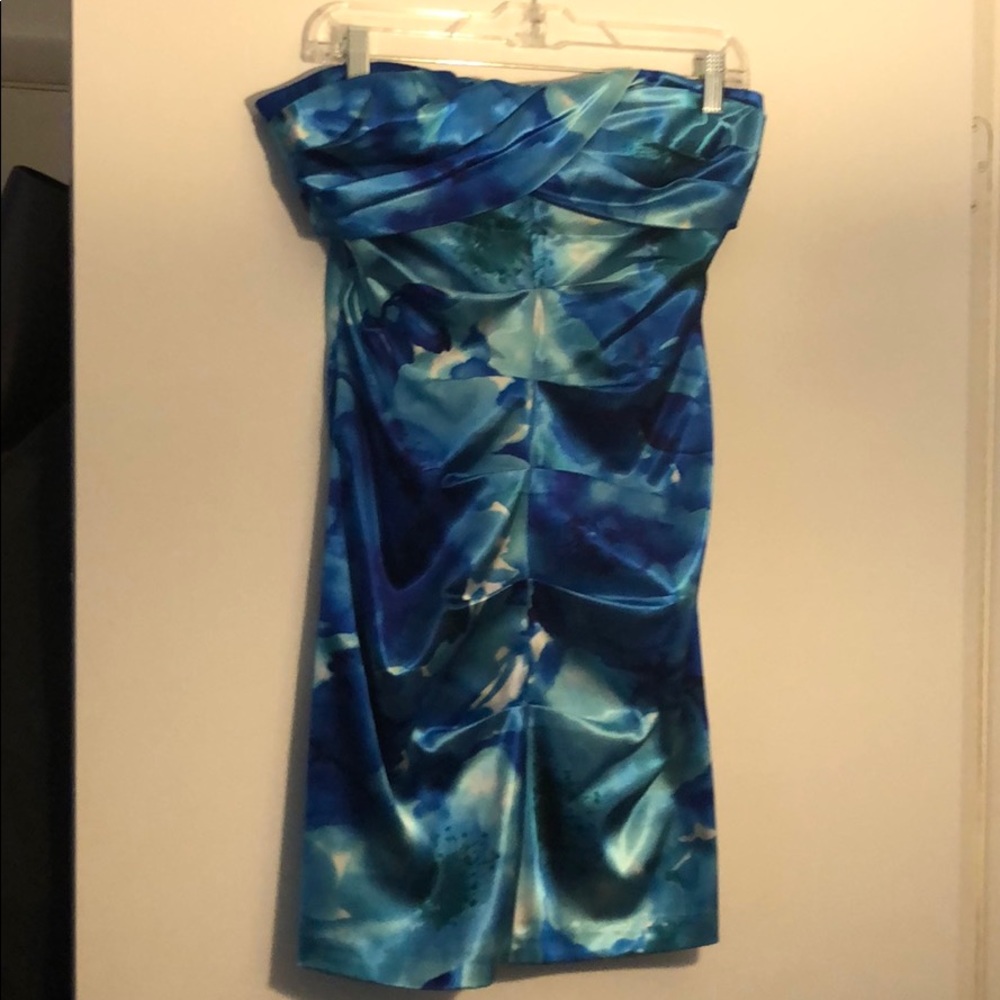 Blue multi colored strapless dress